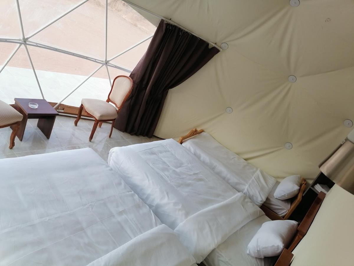 瓦迪拉姆 Sara Luxury Camp酒店 外观 照片